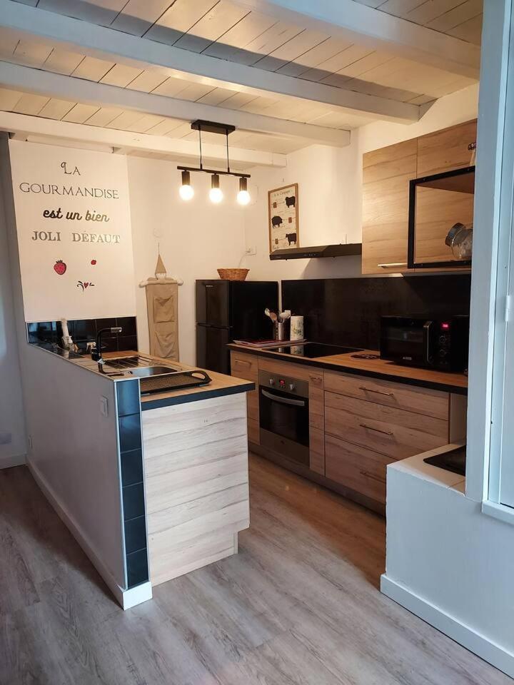 Maisonnette Saintes Esterno foto